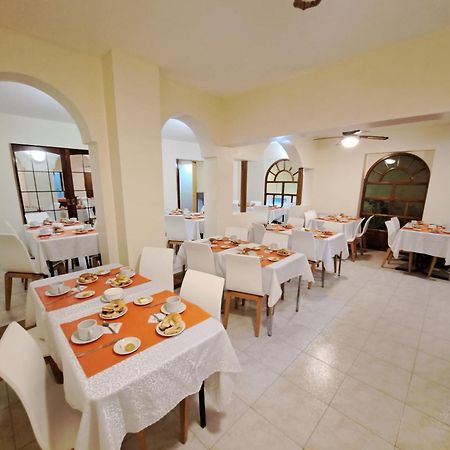 Hotel Provincia Trelew Exterior foto